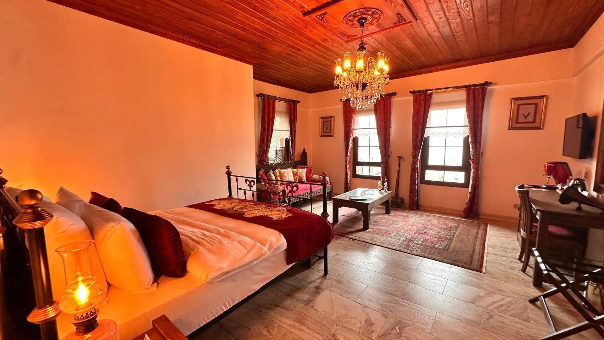 Villa Ephesus Hotel 쿠사다시 2*,